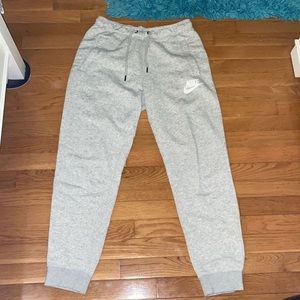 Nike Sweatpants
